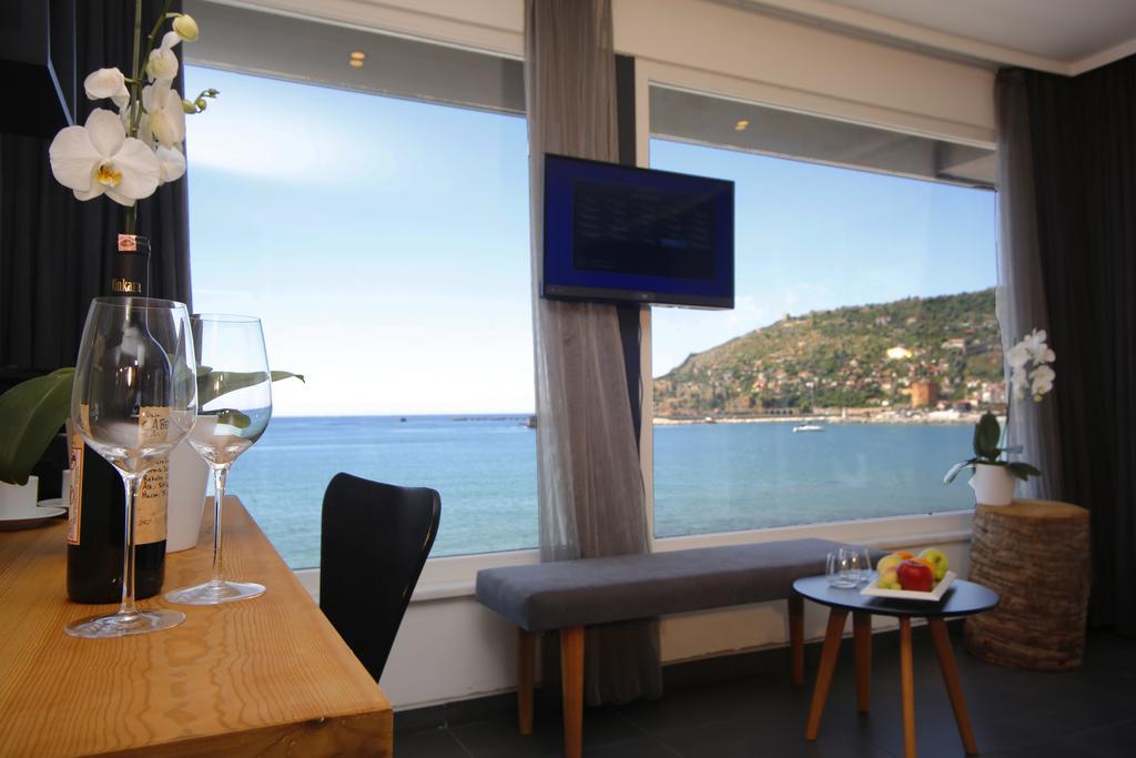 En Vie Beach Boutique Hotel - Adults Only Alanya Exterior photo