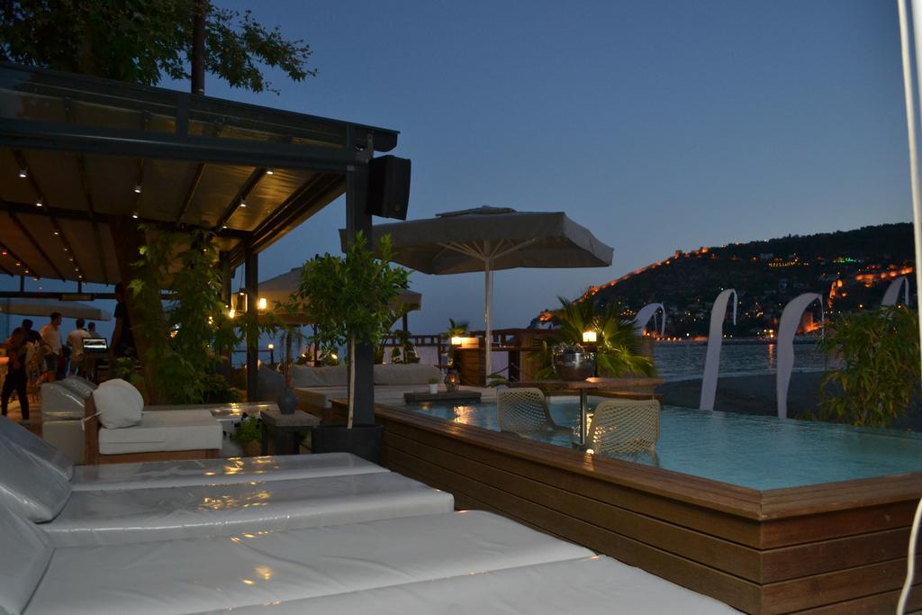 En Vie Beach Boutique Hotel - Adults Only Alanya Exterior photo